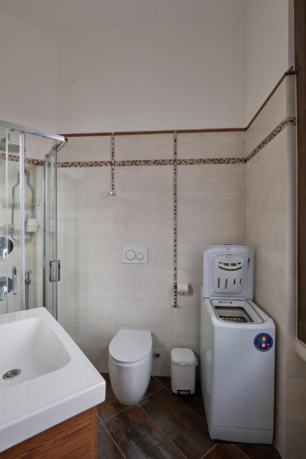 Artist Nadia'S Apartment In Porta Vercellina Milánó Kültér fotó